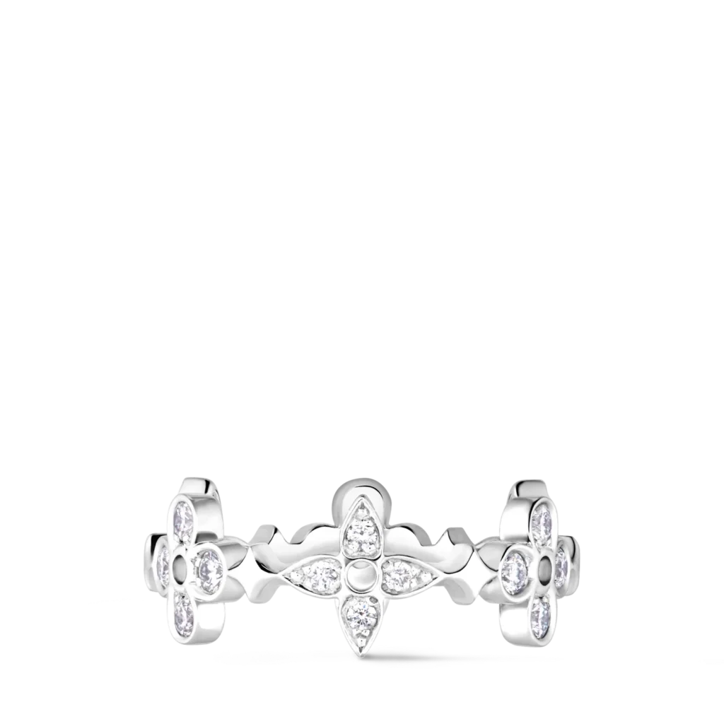 DENTELLE 18K Gold Diamond Ring product photograph