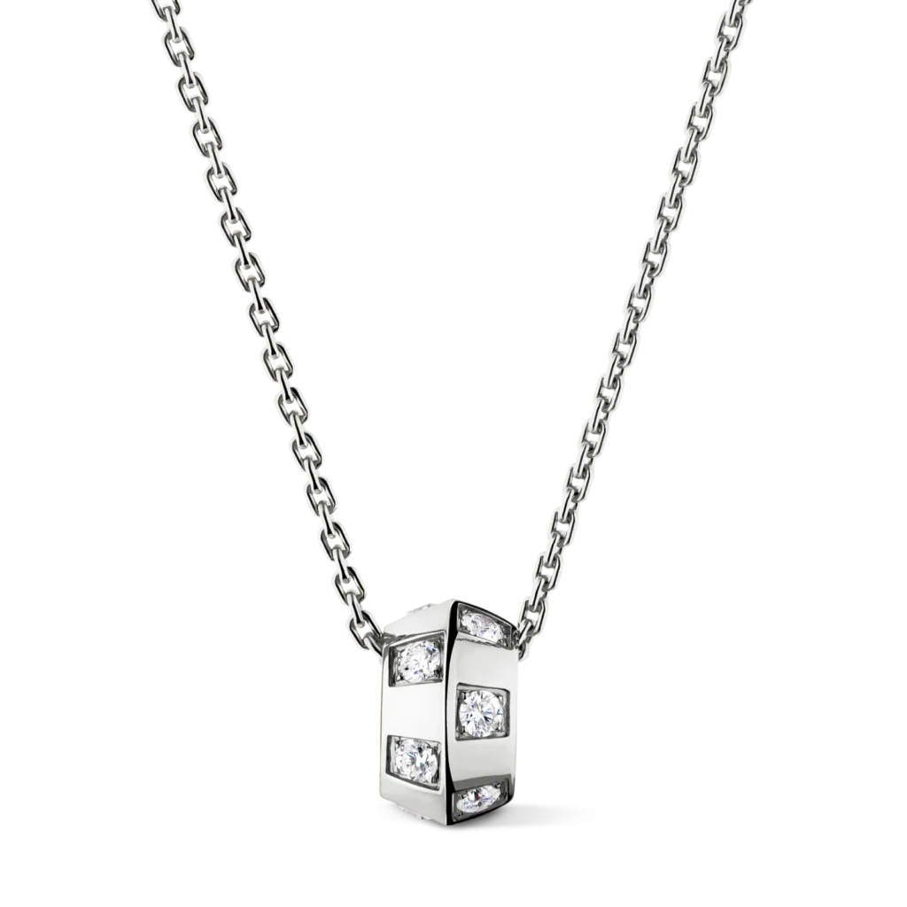 LE DAMIER DE LOUIS VUITTON 18K Gold Diamond Necklace