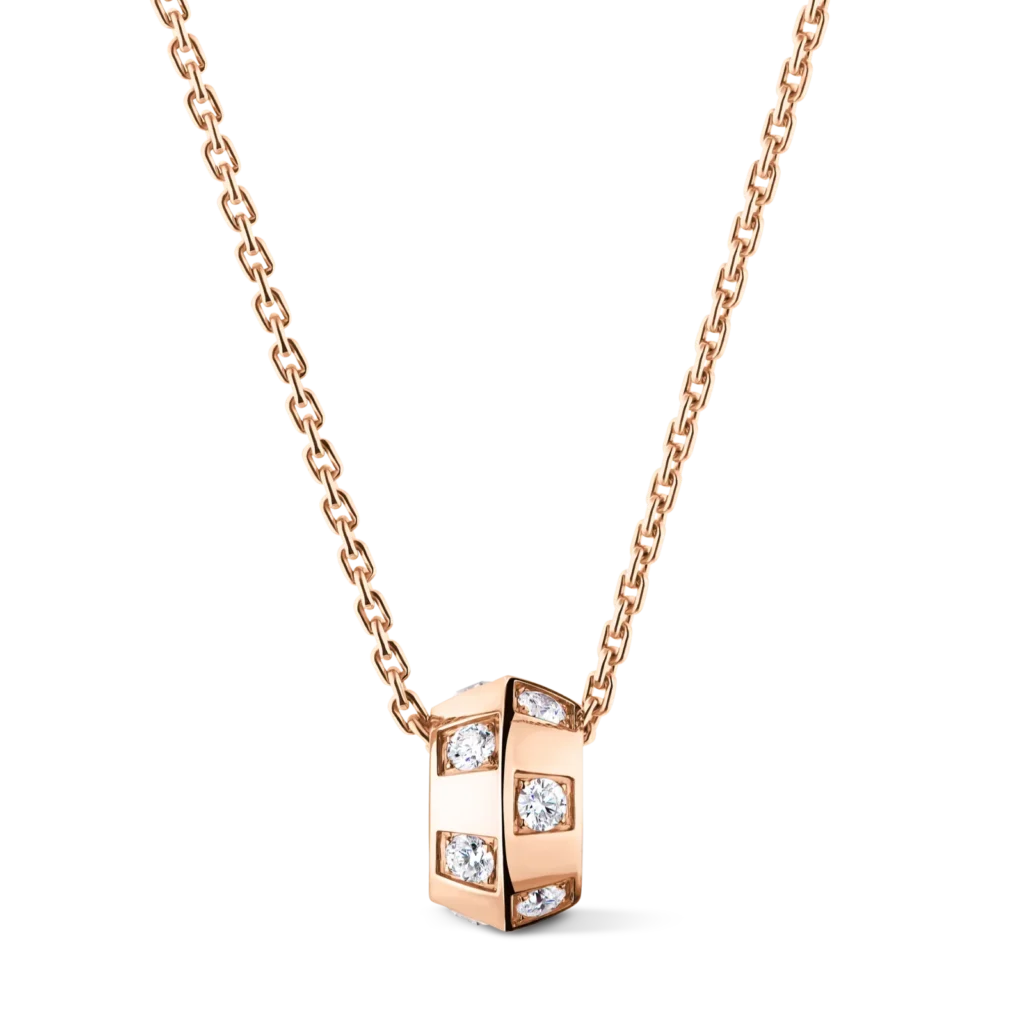 LE DAMIER DE LOUIS VUITTON 18K Gold Diamond Necklace