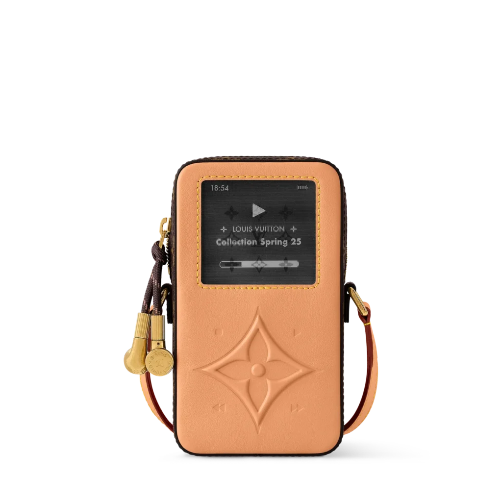 MUSIC PLAYER WEARABLE WALLET handbag product photograph