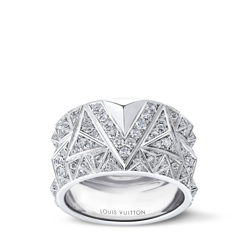 PURE V 18K Gold Diamond Ring